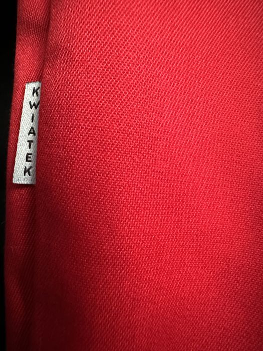 Spodnie czerwone dla kosmetyczki/masażystki