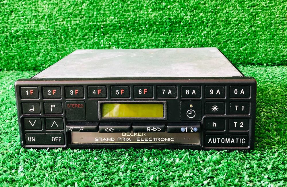 Becker  Grand Prix Elektronic