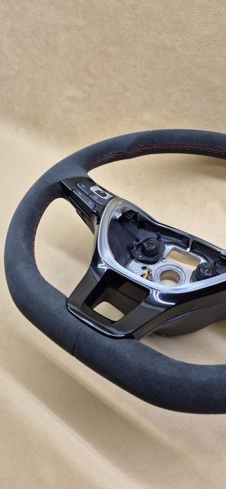 Kierownica vw grzana Passat caddy polo Touran  tiguan  alcantara