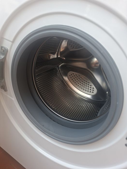 máquina de lavar roupa COMO NOVA 8kg