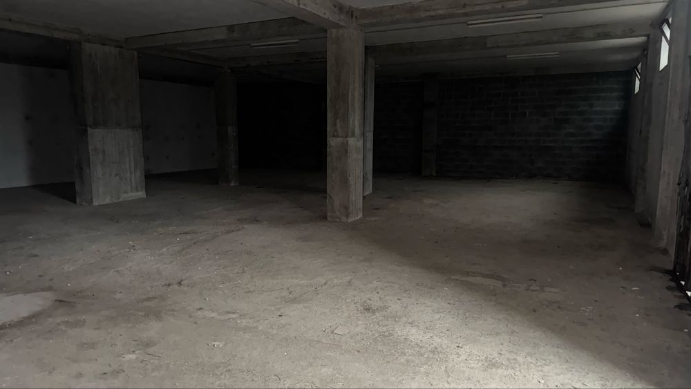 Armazem 369m2 Braga-Lago