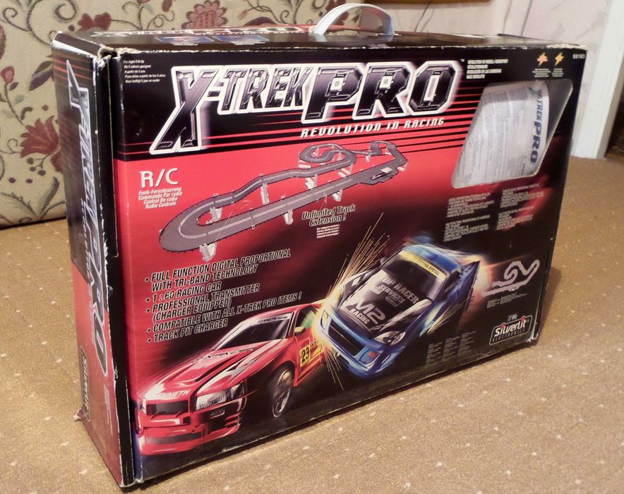 X-TREK PRO　レーシングセット　オーバル　SilverLit　ラジコン Автотрек X-trek PRO Silverlit ТРЕК Радіоуправління + 2 Авто