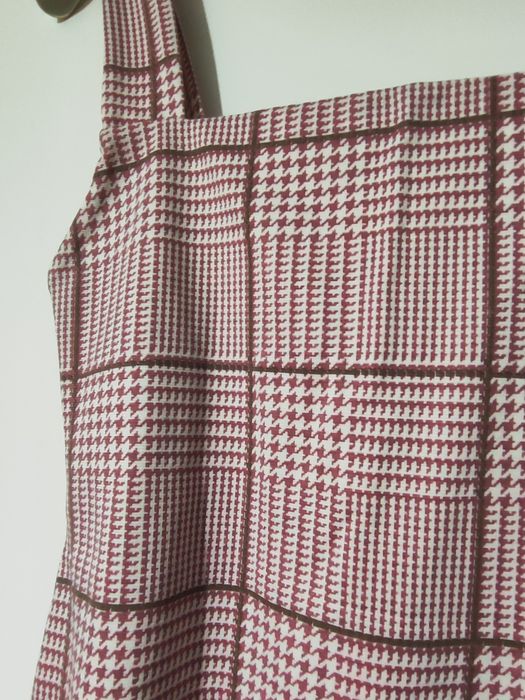 Sukienka w kratkę S