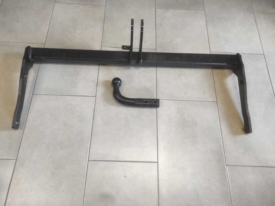 Hak holowniczy VW passat B8