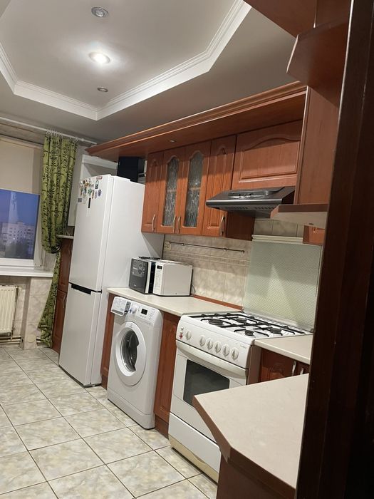 Продам 3 кімнатну квартиру в районі Глобала