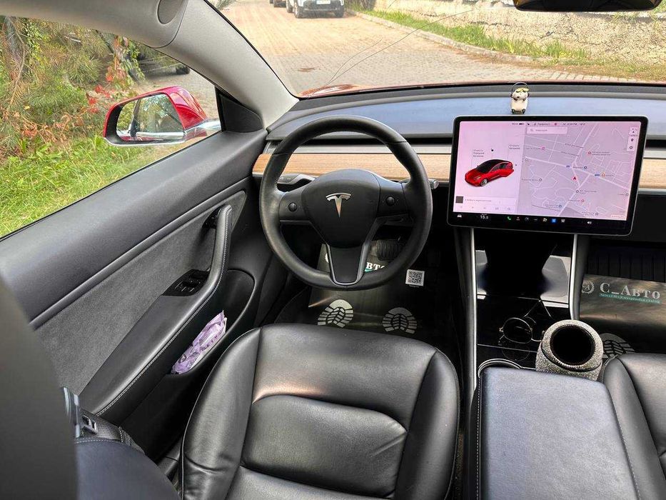 Tesla Model 3 2019