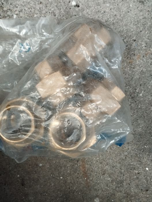 Acessórios em latão