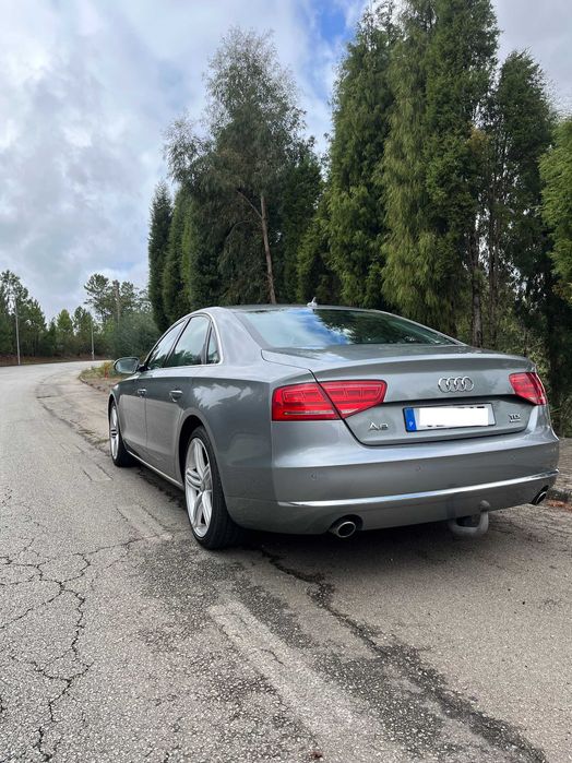Audi A8 3.0 TDI V6 Quattro 250 CV