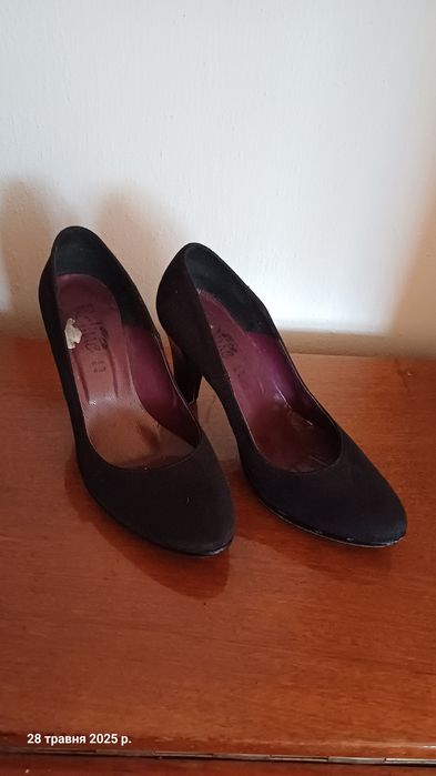 Туфлі 37р. , устілка 23 см