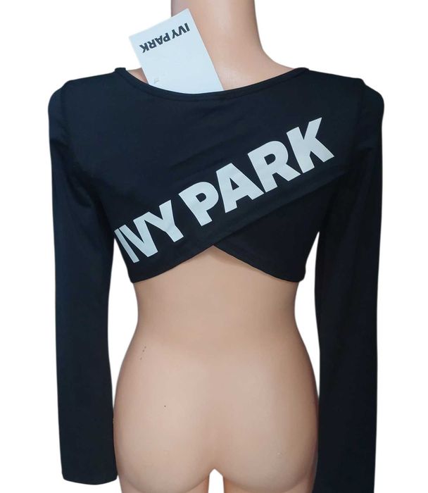 Czarna krótka bluzka top z długim rękawem IVY PARK, R.M