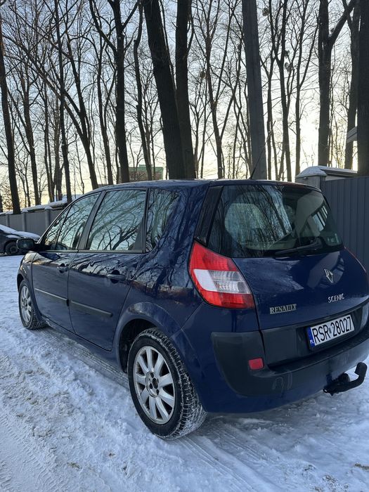 Продам Нерозмитнений Renualt Scenic 1.9DCI