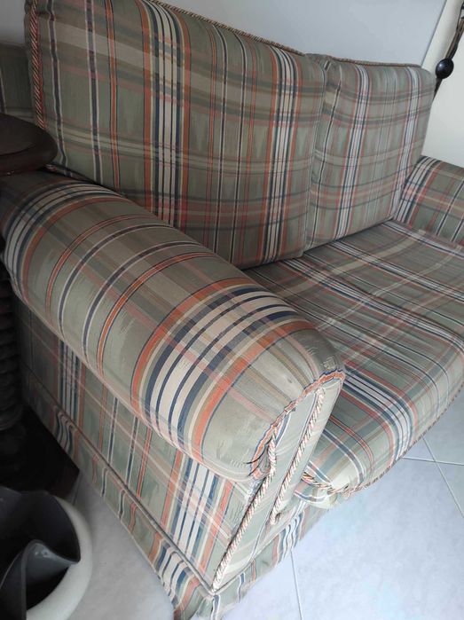 Sofá 2 lugares + 1 sofá de 1 lugar