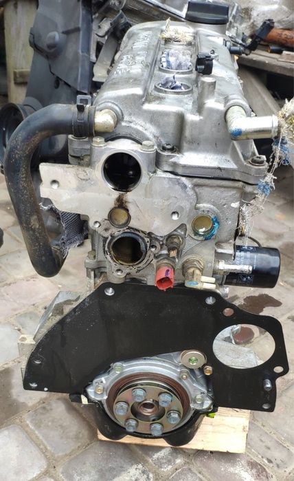Двигун Nissan Micra k11 1.0 16v
