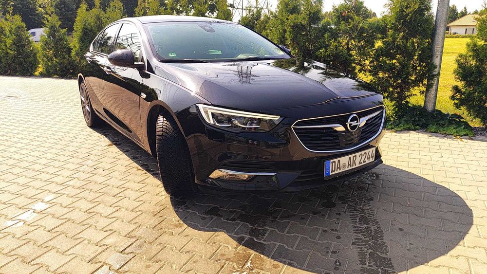 Opel Insignia 2019r. 2.0 D/BiTurbo/210KM/4X4
