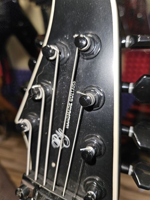 Gitara lutnicza Pas Guitars 7 strunowa, 27" Kahler