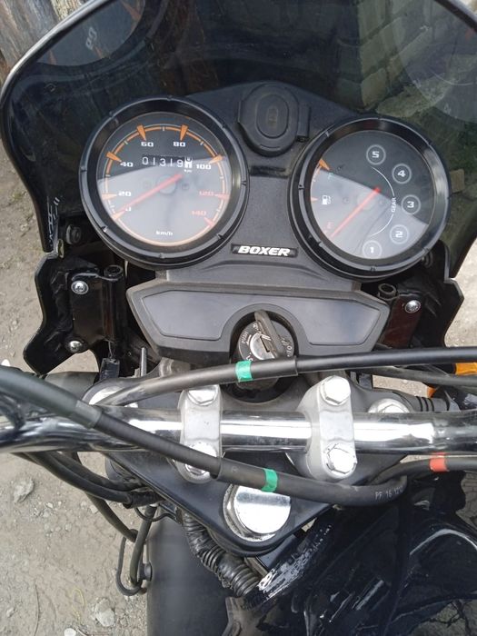 Мотоцикл  Bajaj Boxer 125