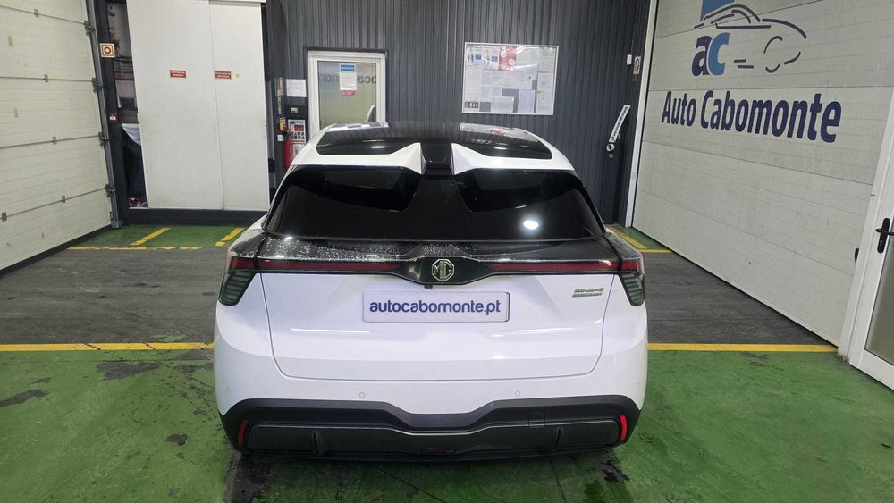 MG MG4 64 kWh  - Salvado