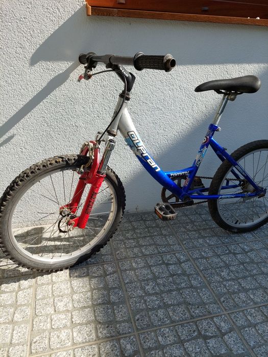 Продам недорого дитячий ровер в доброму стані