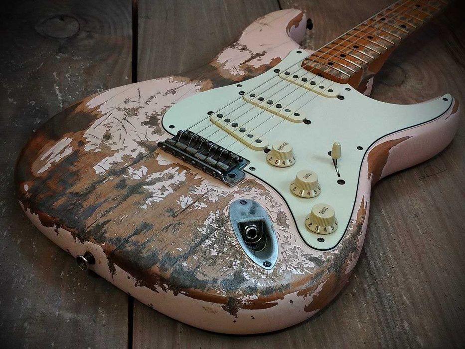 fender stratocaster japan - Купить электрогитары - Цена на OLX.ua