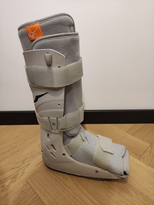 Pneumatyczna orteza na goleń i stopę - Airstep Tight Walker