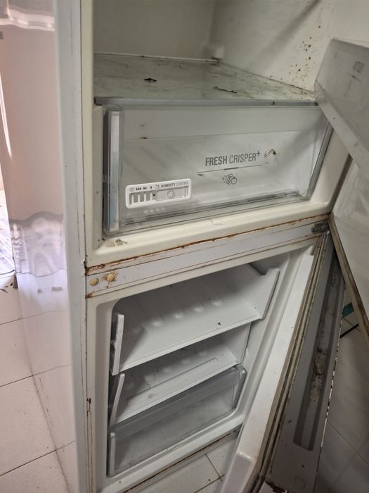 Frigorífico ariston hotspot a funcionar