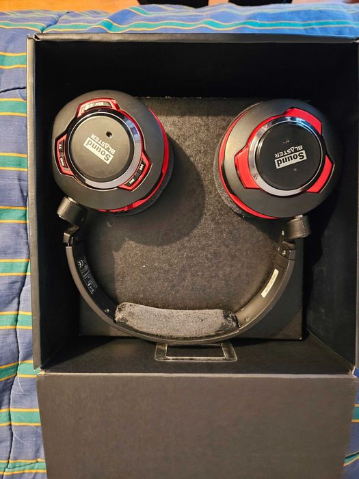Creative Sound Blaster EVO ZxR – Headset Bluetooth com ANC | Com Caixa e Cabos