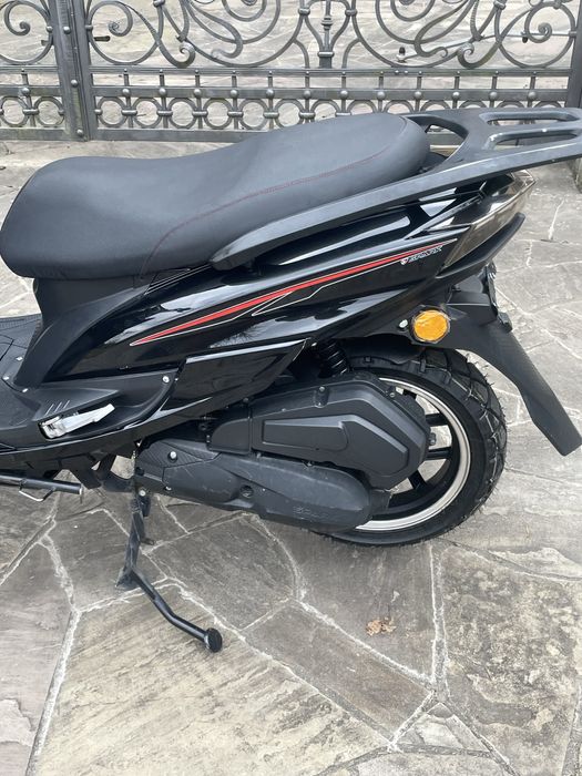 Скутер Spark 150, 2025 рік