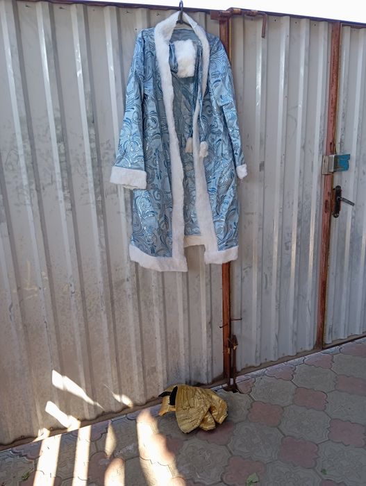 Костюм Деда Мороза и Снегурочки