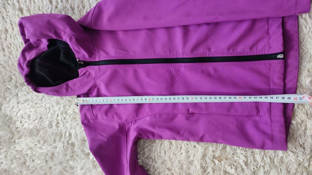 Куртка вітрова розмір 128