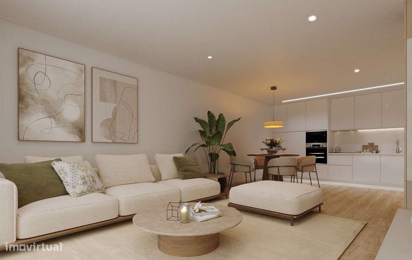 Apartamento T1 com varanda, garagem e elevador