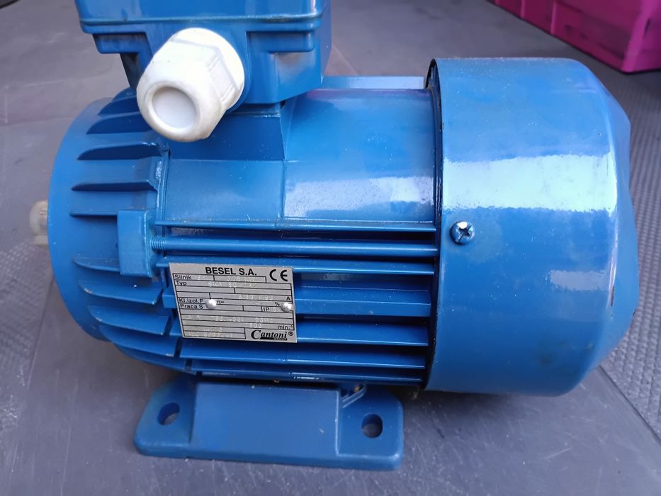 Nowy silnik besel 0,75kw