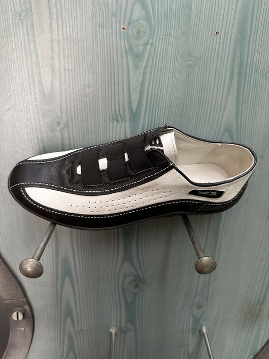 Wojas trampki 39 40 adidasy 36 37 sportowe białe czarne 39 skóra