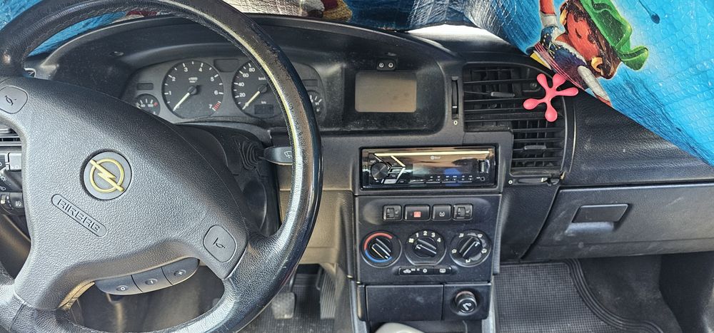 Opel Zafira 1.6   7 Lugares
