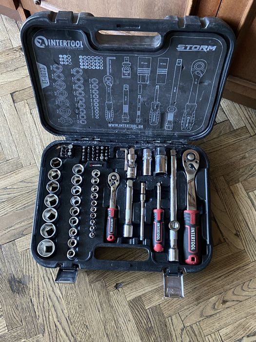Набір інструментів INTERTOOL 8073