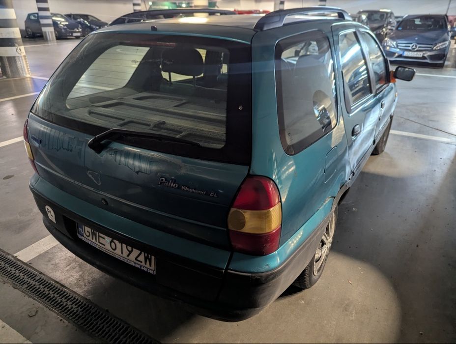 Fiat Palio Weekend 2000 photo 2