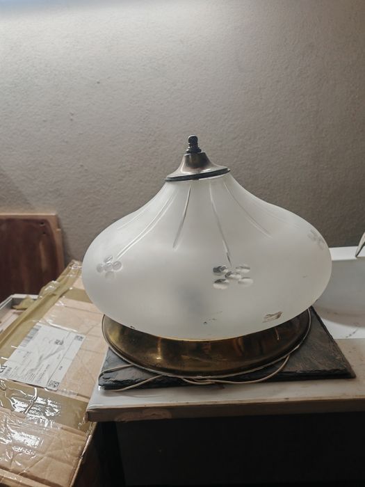 Candeeiro vintage dourado vidro trabalhado