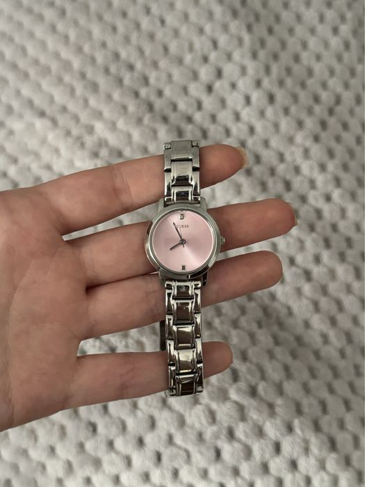 Годинник жіночий Guess