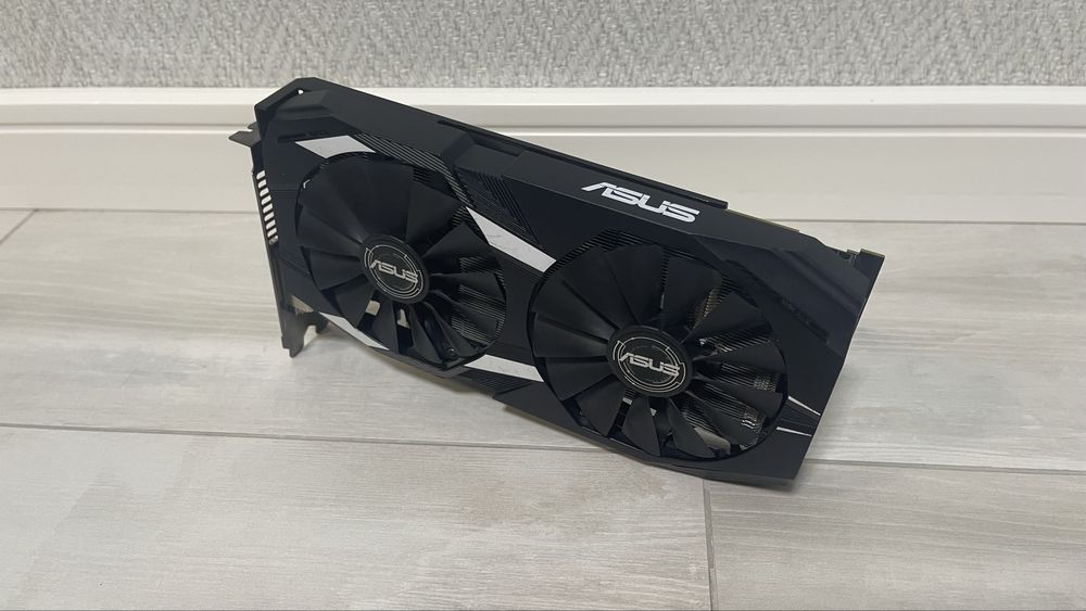Відеокарта Asus RX580 8Gb