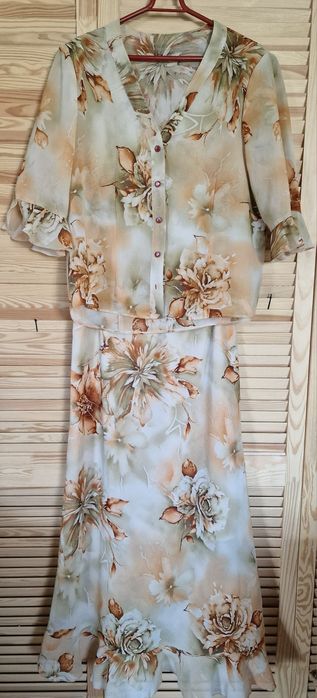 Piękny komplet wesele marynarka spodnica 44 45