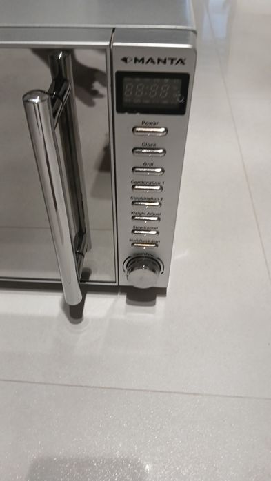 Mikrofala z funkcją grila