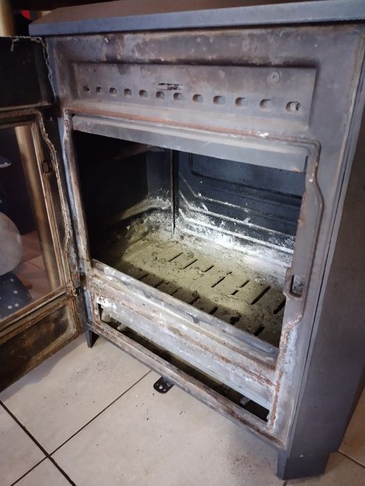 Piec kominowy Invicta CARLO 8kW