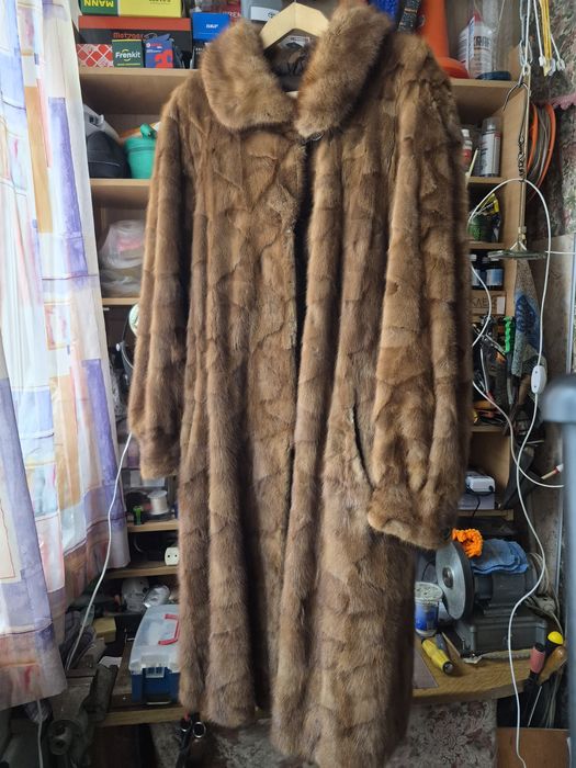 Шуба з норки натуральна