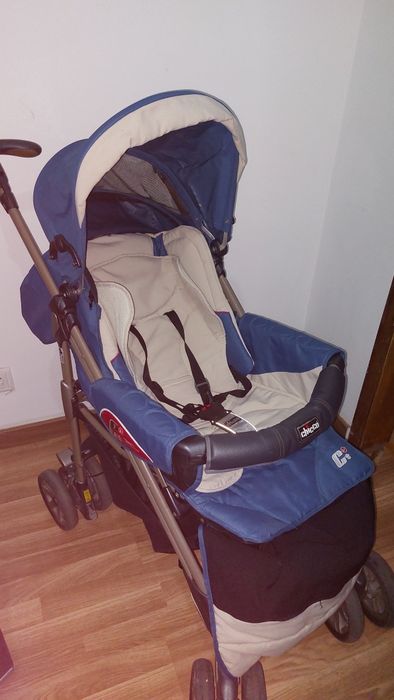 Carrinho de bebé completo Chicco + ovo + alcofa + base + acessórios
