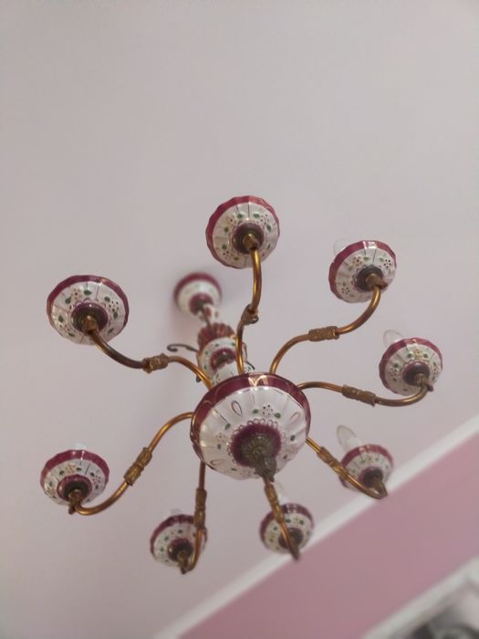 Żyrandol ośmioramienny