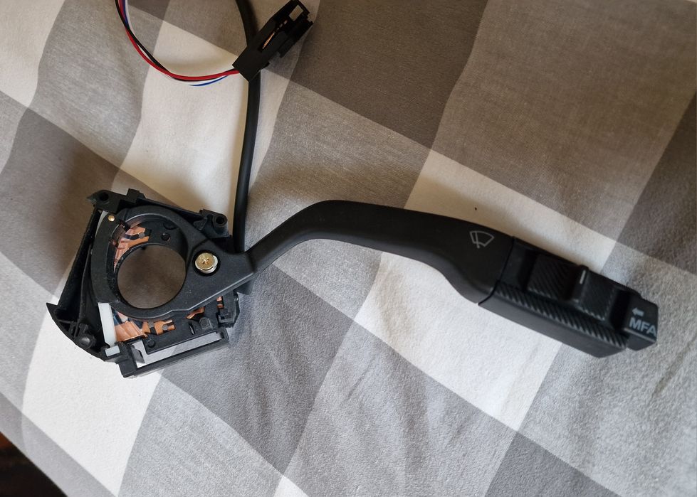 Volkswagen Golf GTI 16 V interruptor / computador de bordomanete para computador