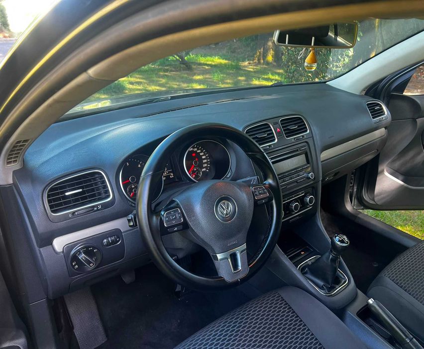 Volkswagen Golf VI 1.6 TDI Confortline (1 Registo) - Excelente Estado Geral