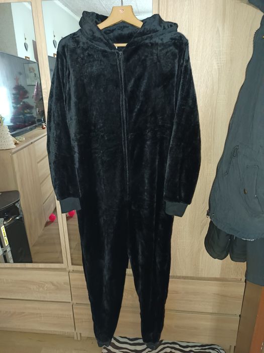 Piżama Szczerbatek S Nowa