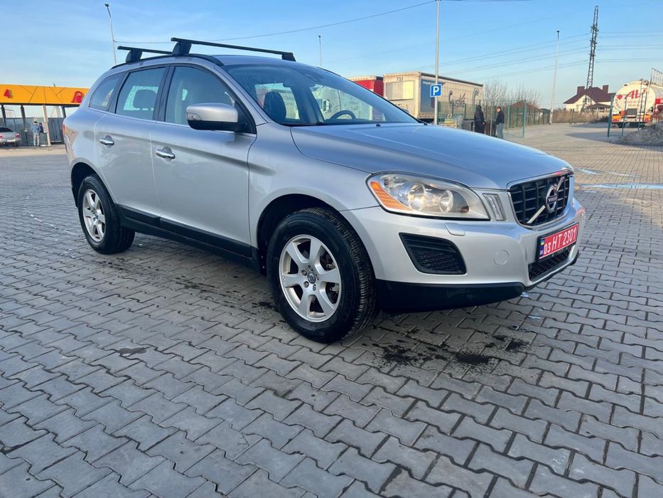 Автомобіль Вольво Volvo XC60 2010