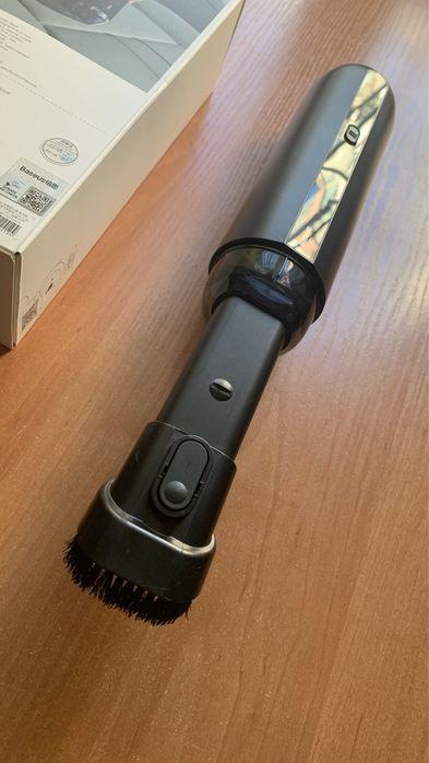 Аккумуляторный пылесос Baseus.