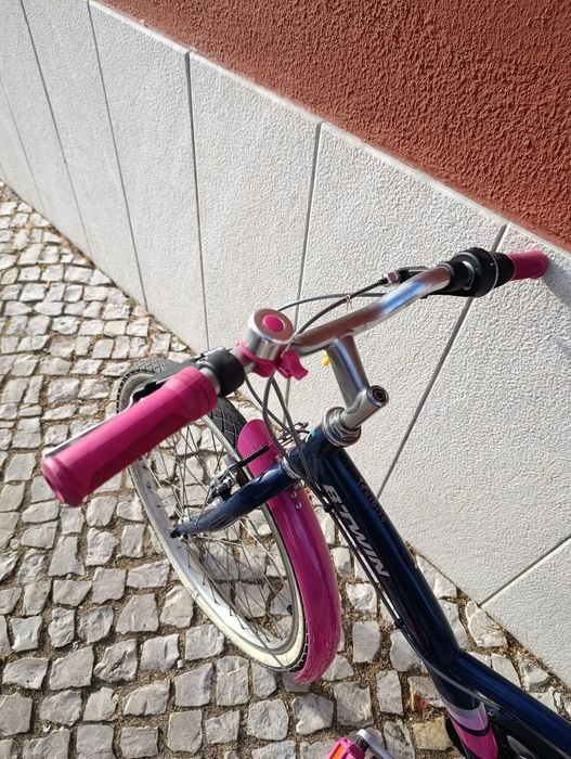 Bicicleta de menina roda 24